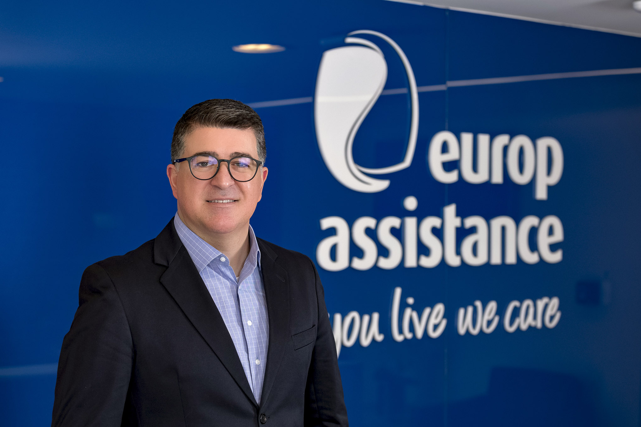 Especialista alerta sobre os principais cuidados com o carro após alagamento