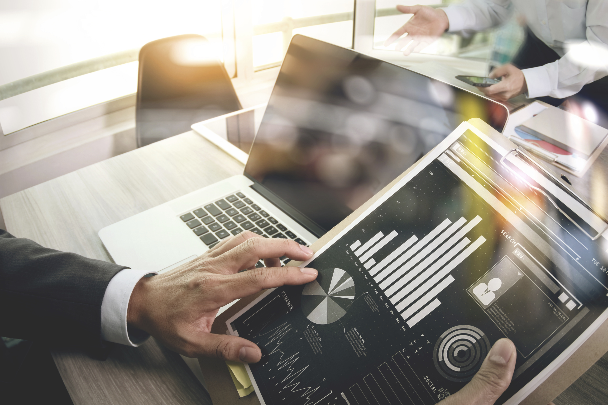 Como a digitalização pode auxiliar corretoras de seguros?